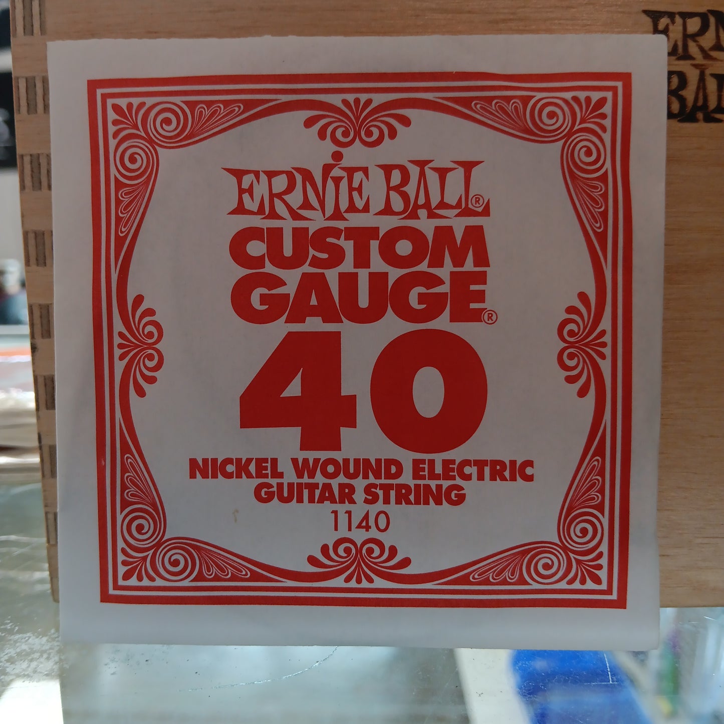 Cuerdas individuales Ernie Ball Custom Gauge Nickel Wound 1140/40
 Indicador