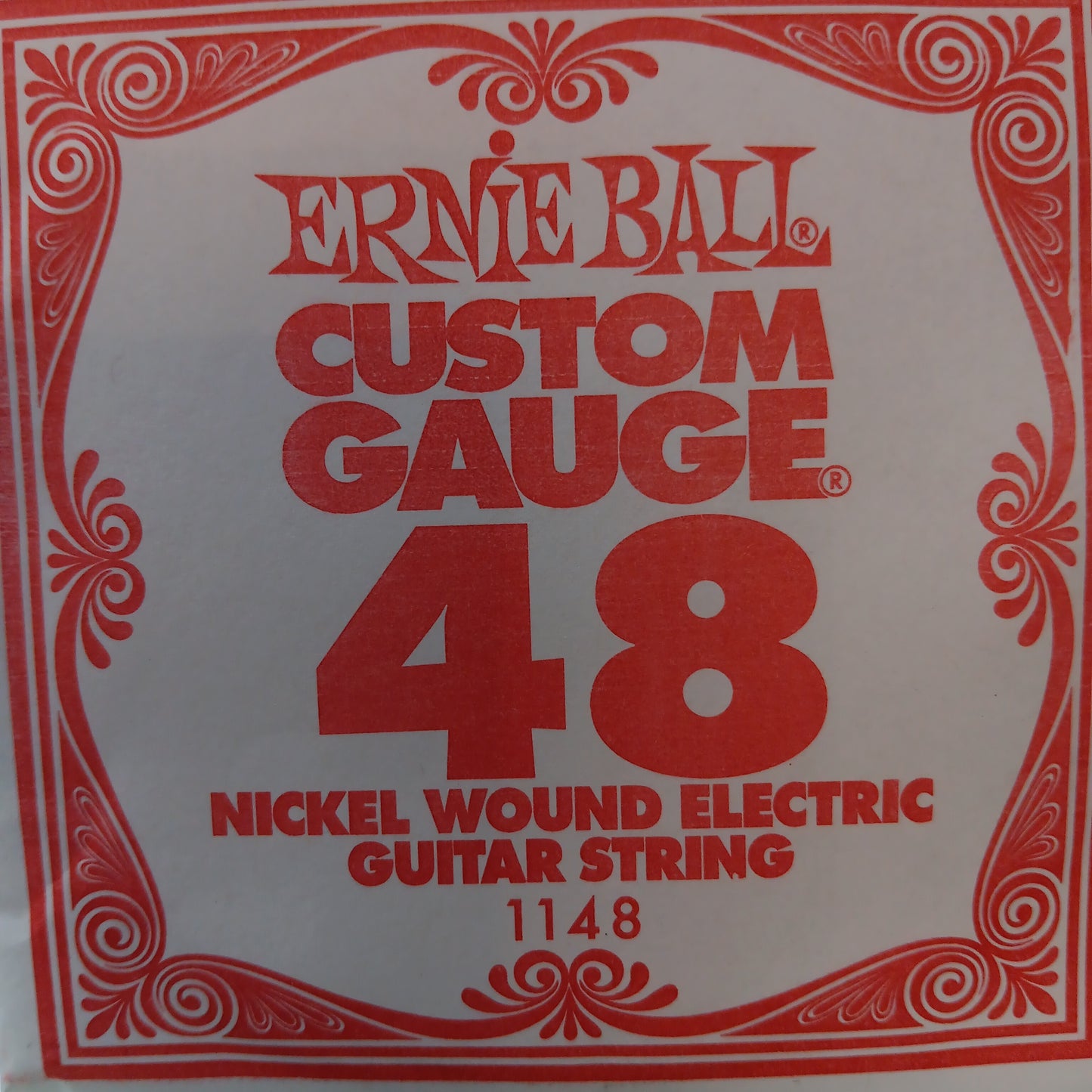 Cuerdas individuales de calibre personalizado Ernie Ball entorchadas en níquel 1148/48
 Indicador