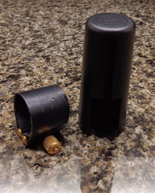 Rovner Dark Ligature and Cap for Rubber Alto/Tenor Saxophone Mouthpiece - 1RL (open box)