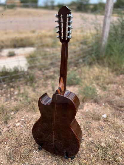 Tex-Mex Bajo Quinto (American walnut back & sides / Flame maple top) - FREE custom case included! Audio clip available!