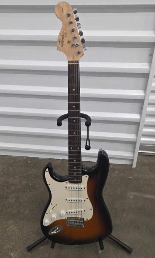 Fender Affinity Series® Stratocaster®, Left-Handed, Rosewood Fingerboard, Brown Sunburst Electric Guitar