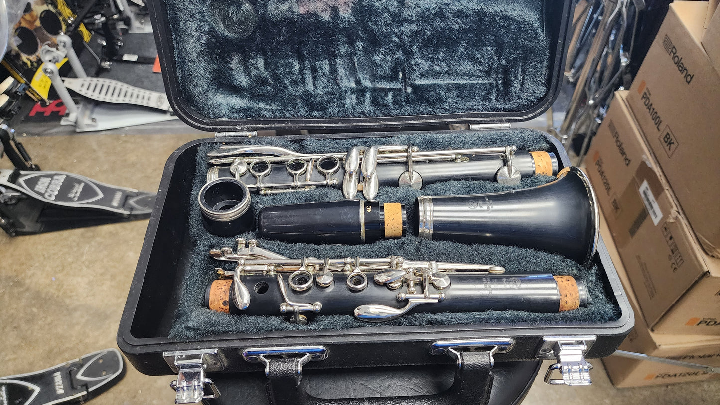 Yamaha YCL-250 Bb Clarinet - Wooden - Student Model w/ Case