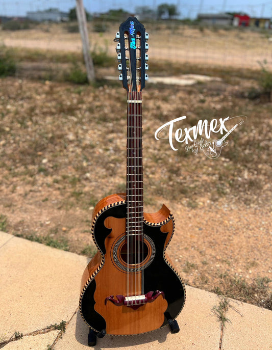 Tex-Mex Bajo Quinto (Spruce top/Mahogany back & sides) - FREE custom case included!