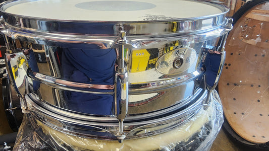 Pearl 14x5.5 Mirror Chrome Steel Snare Drum