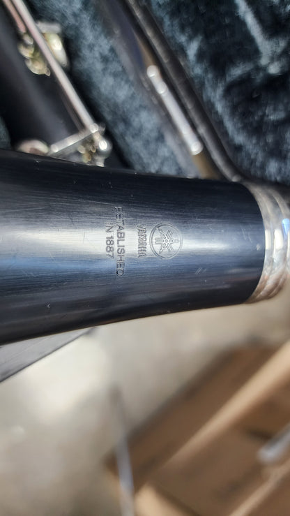 Yamaha YCL-250 Bb Clarinet - Wooden - Student Model w/ Case
